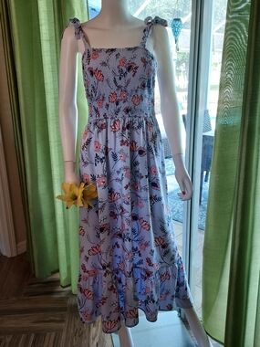 Japna Light Blue Floral Prairie Tie-Shoulder Smocked Sundress. Size L